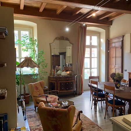Domus Aurea Bed and Breakfast Saluzzo Exteriör bild