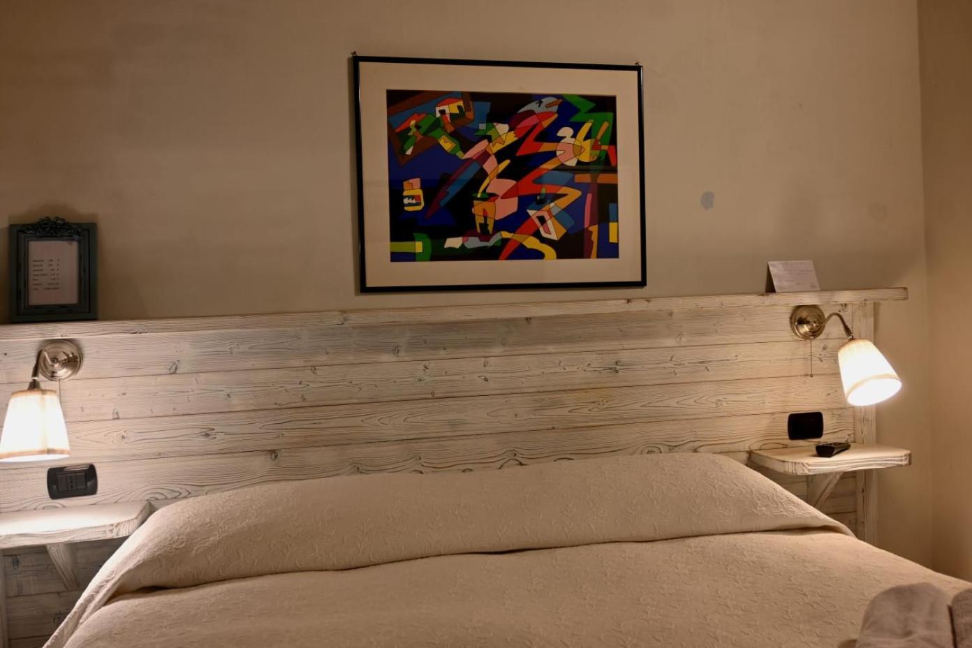 Domus Aurea Bed and Breakfast Saluzzo Exteriör bild