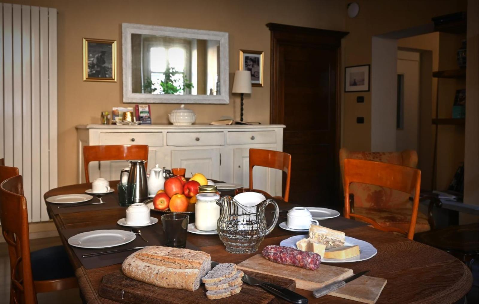 Domus Aurea Bed and Breakfast Saluzzo Exteriör bild