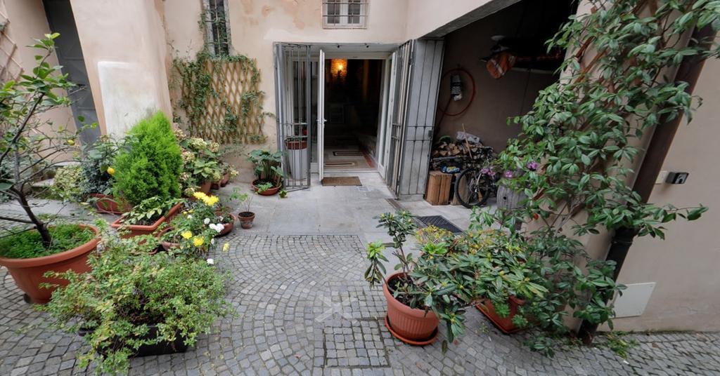 Domus Aurea Bed and Breakfast Saluzzo Exteriör bild