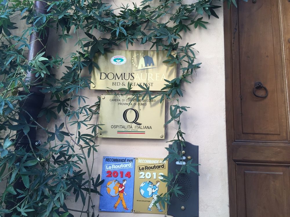 Domus Aurea Bed and Breakfast Saluzzo Exteriör bild