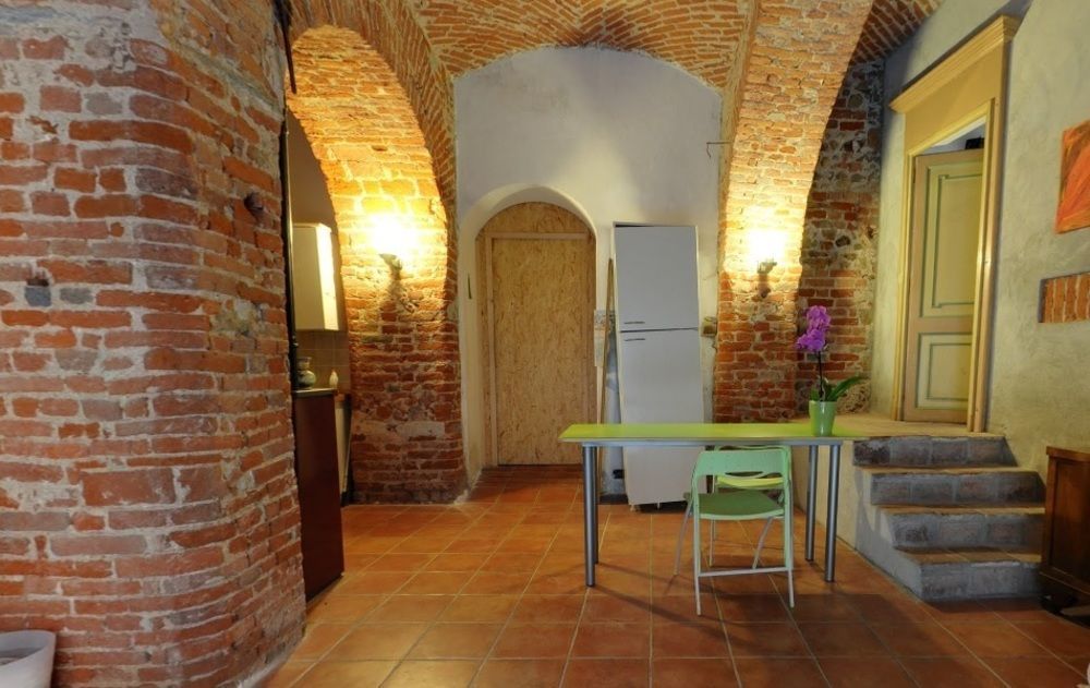 Domus Aurea Bed and Breakfast Saluzzo Exteriör bild