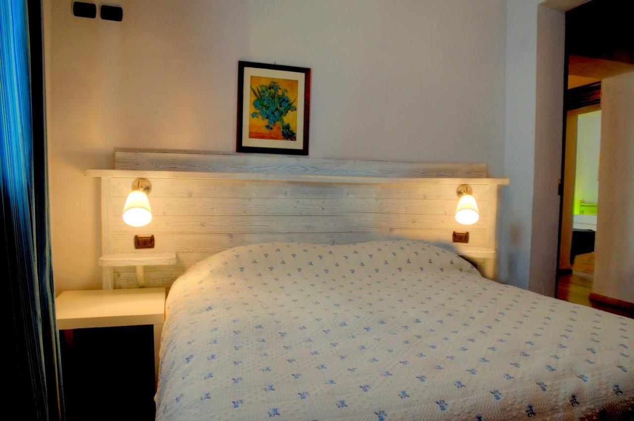 Domus Aurea Bed and Breakfast Saluzzo Exteriör bild